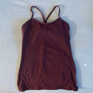 Maroon Lululemon tank. Built in bra.